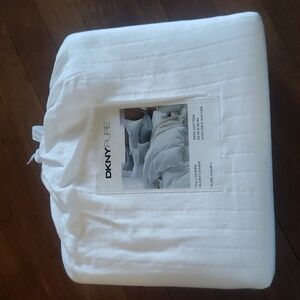 NEW DKNY PURE DUVET COVER